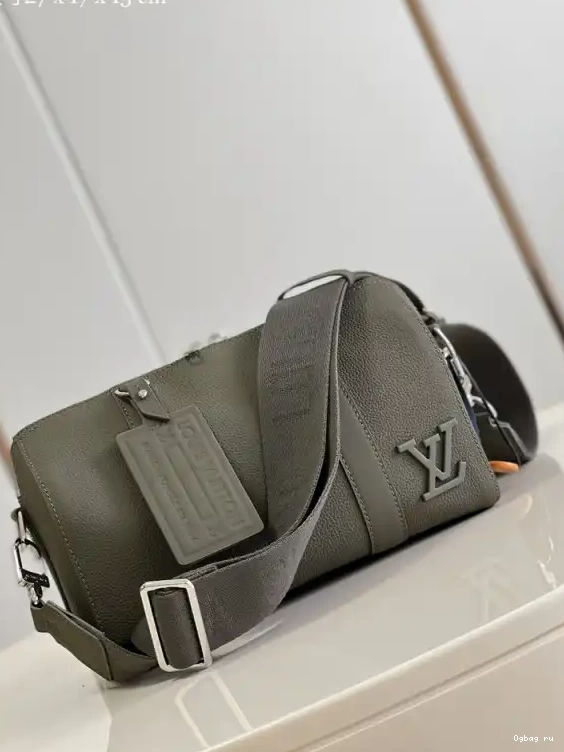 KEEPALL LOUIS CITY VUITTON 0615